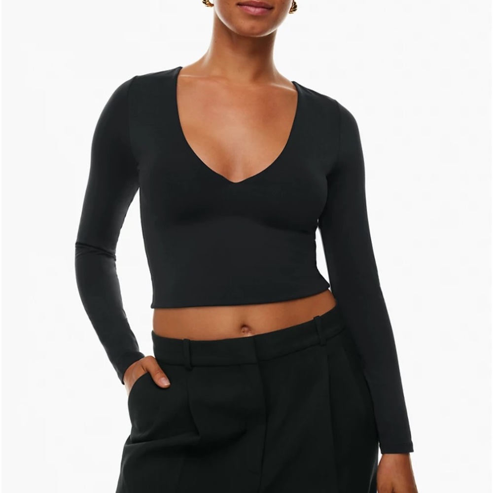 XS  Black Babaton Contour V Neck Long Sleeve